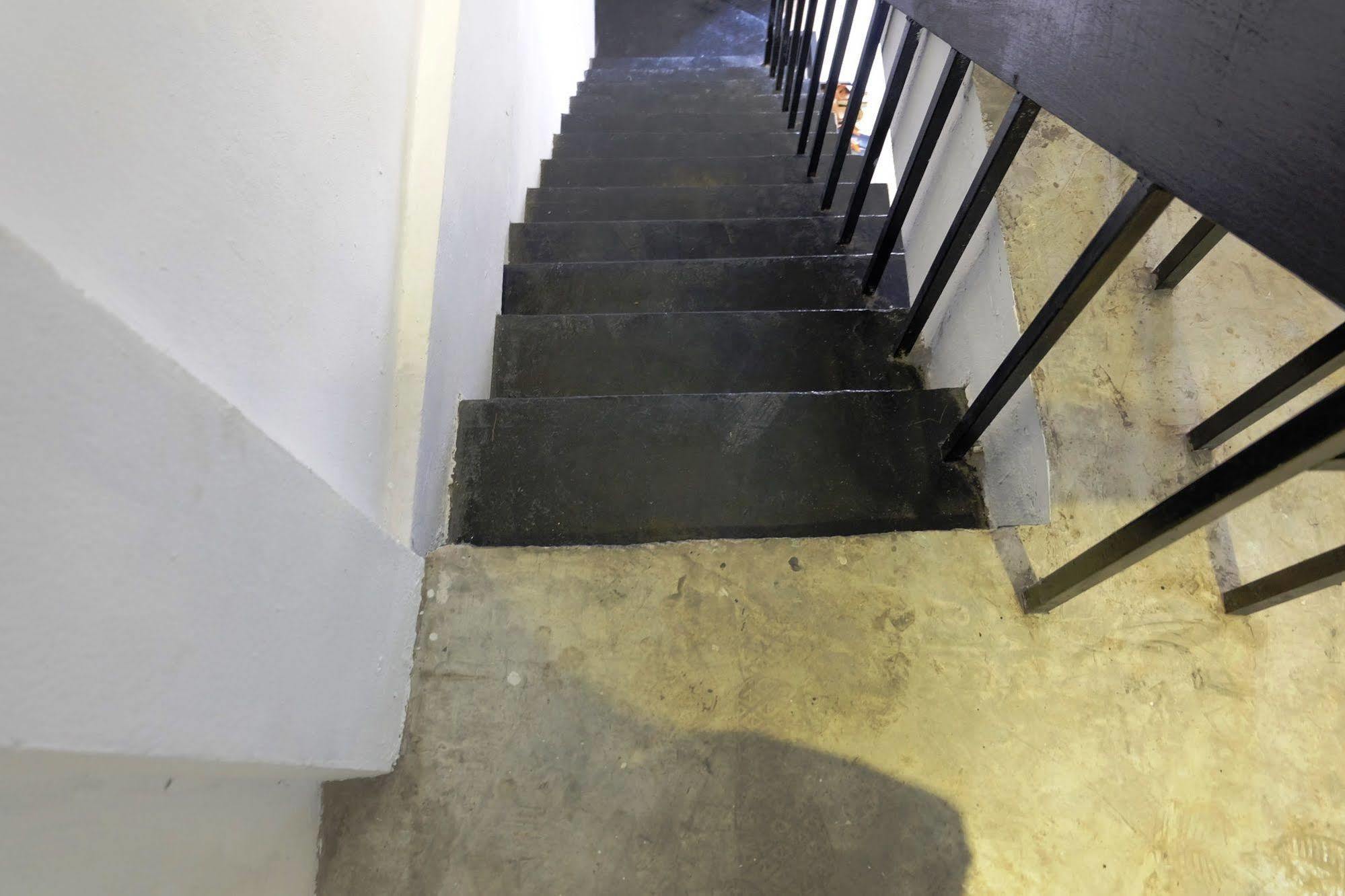 Seek Sleep Hostel Bangkok Esterno foto
